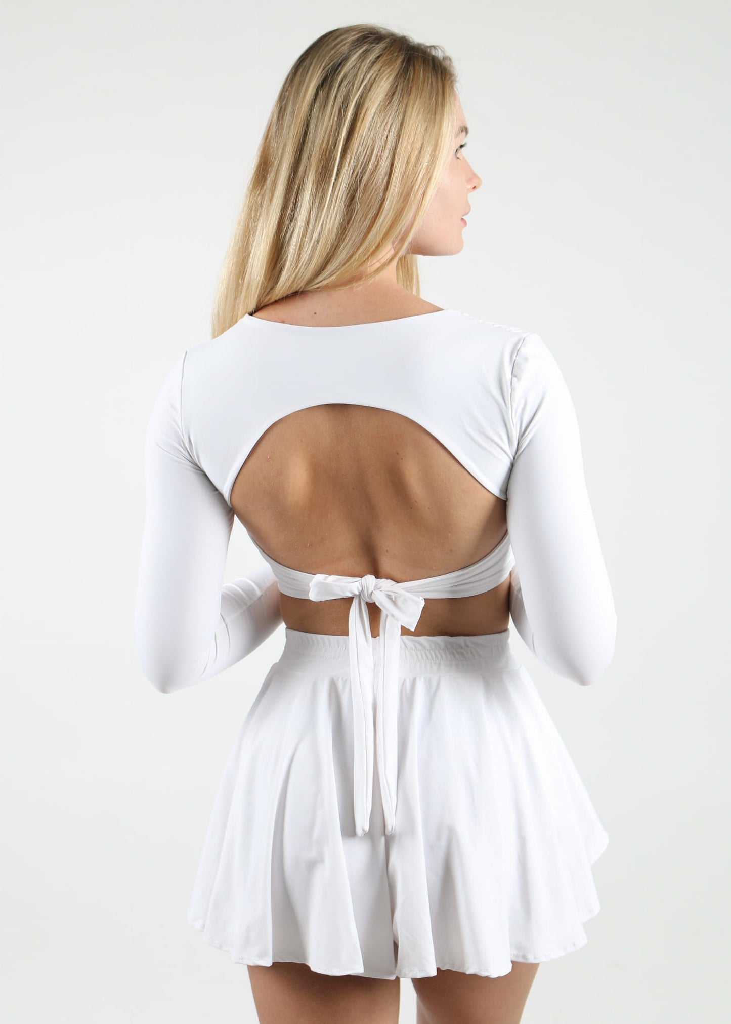 SHORTS WAVE WHITE by MOVS WEAR